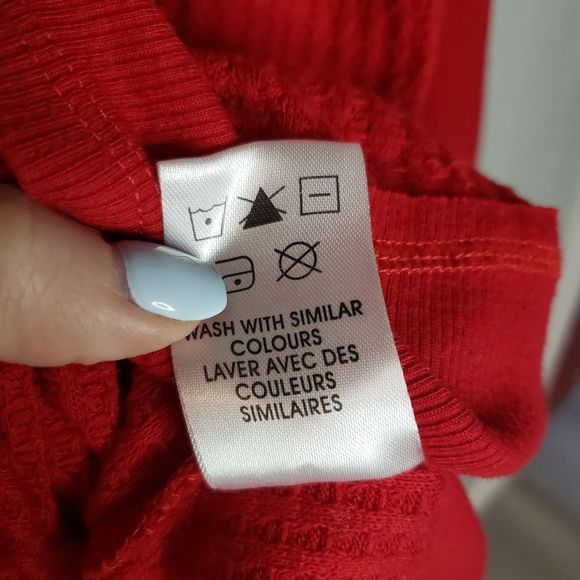 3 for $25 Kismet Red Waffle Long Sleeve Top Shirt Small - Picture 5 of 8